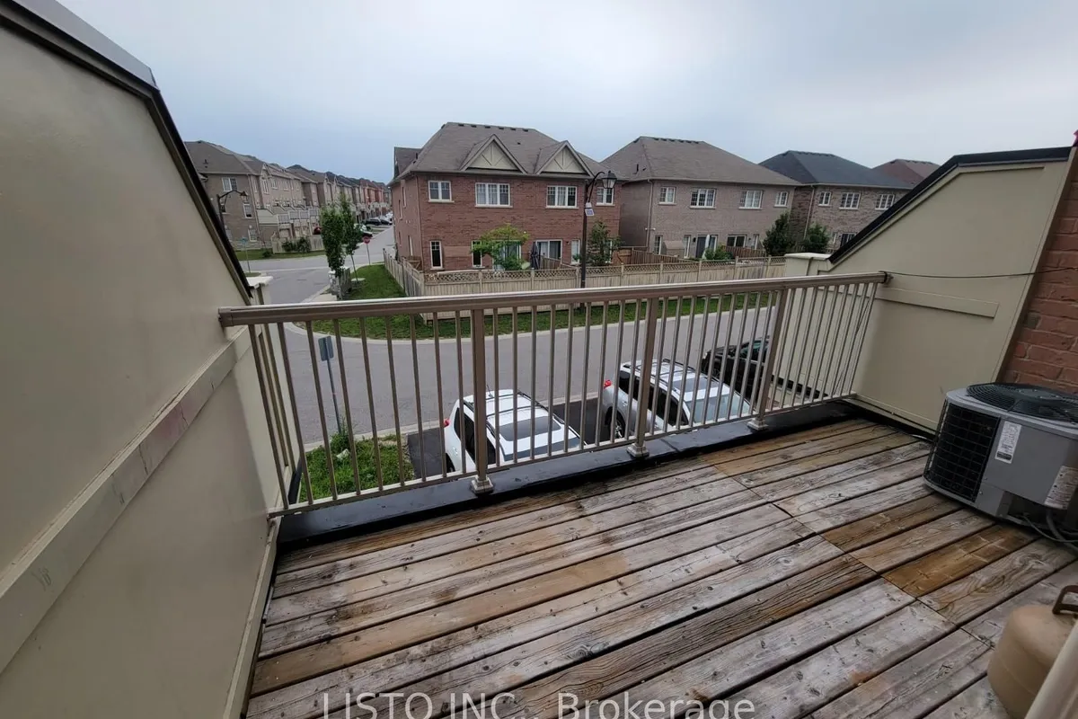 21 Dundas Way, ON L6E 0R7