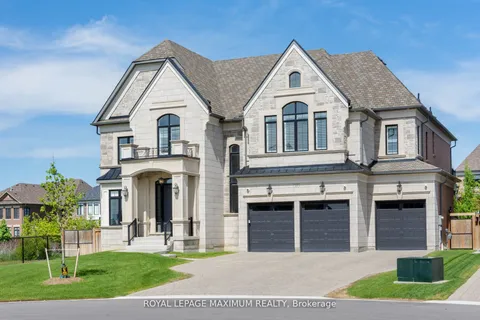 49 Mary Natasha Court, ON L4H 4N6