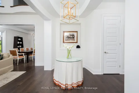 49 Mary Natasha Court, ON L4H 4N6