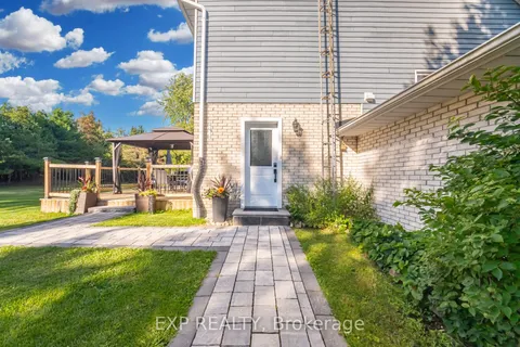 19 Gallowood Trail, ON L0M 1J0