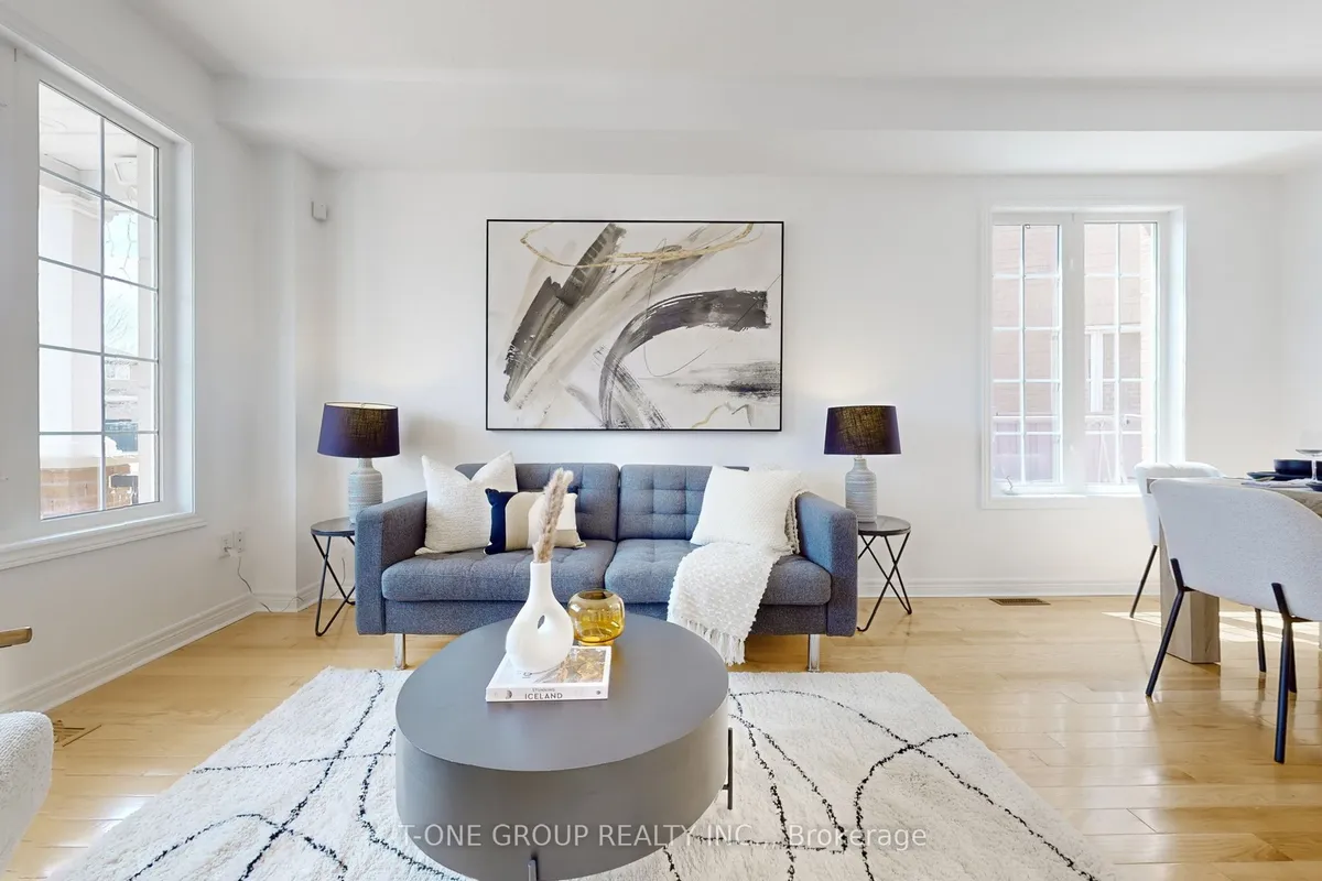 28 Misty Court, ON L6E 1K9