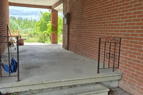 900 19th Avenue, ON L4E 3R2