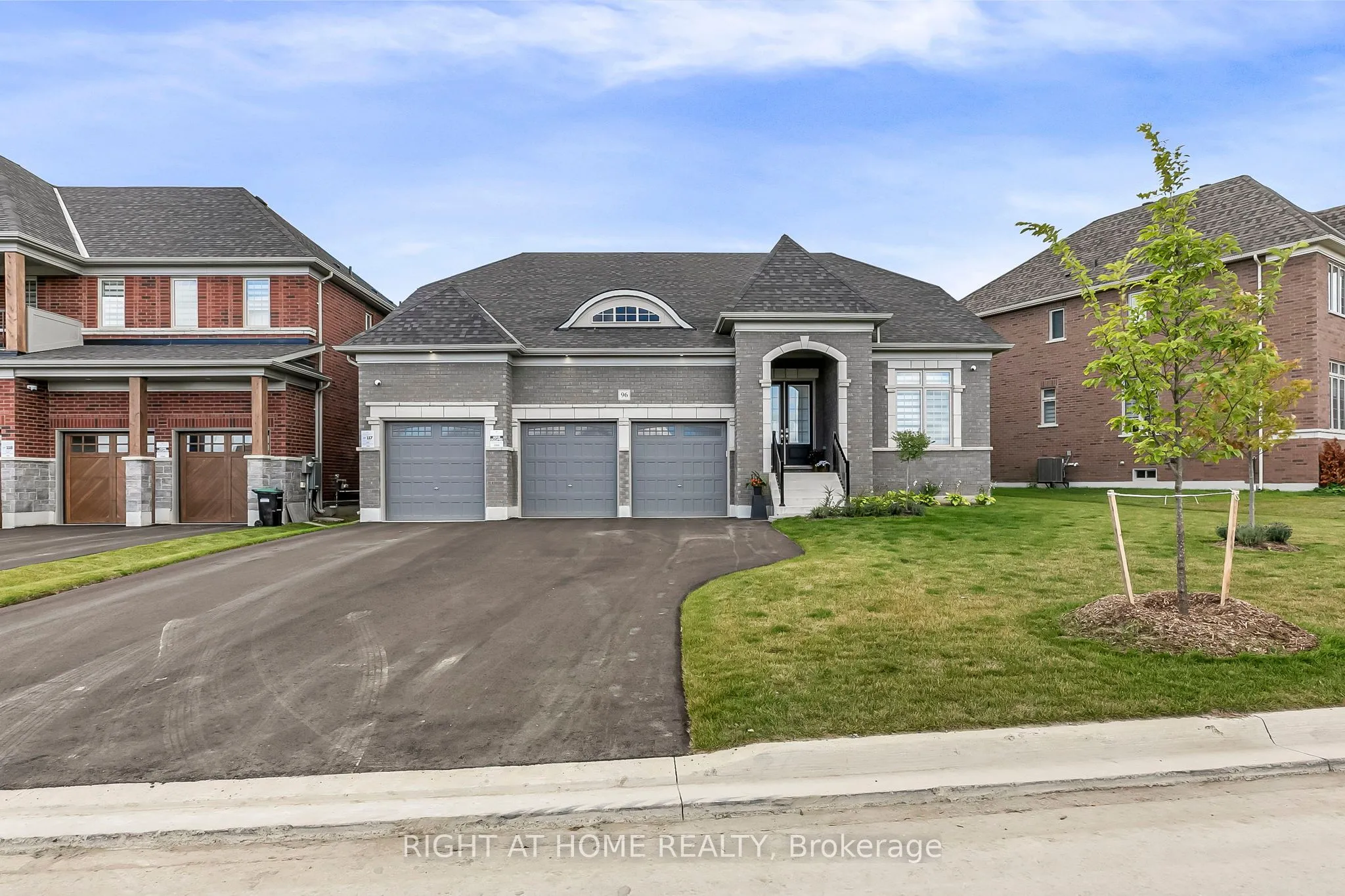 96 MARIGOLD Boulevard, ON L0G 1W0