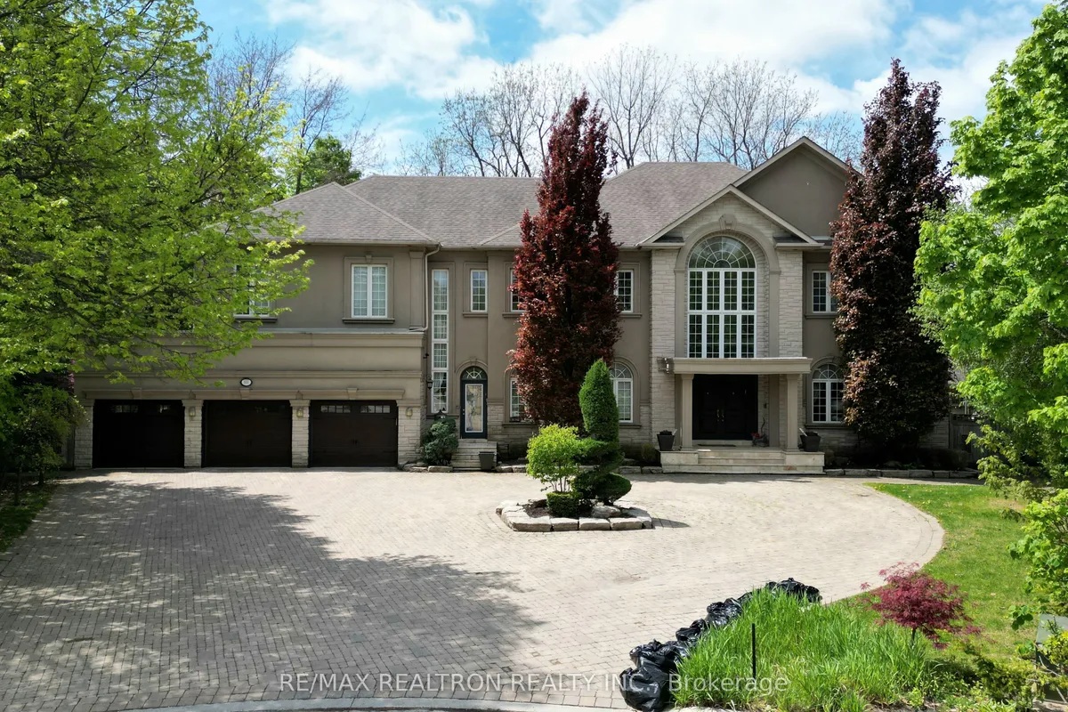 161 Renaissance Court, ON L4J 7W4