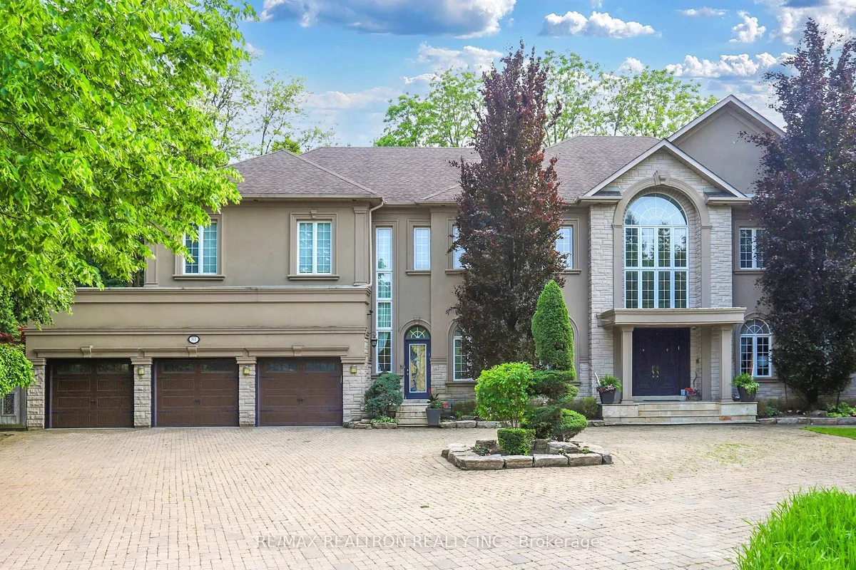 161 Renaissance Court, ON L4J 7W4
