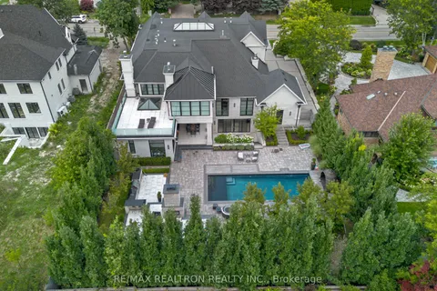 163 Arnold Avenue, ON L4J 1B8