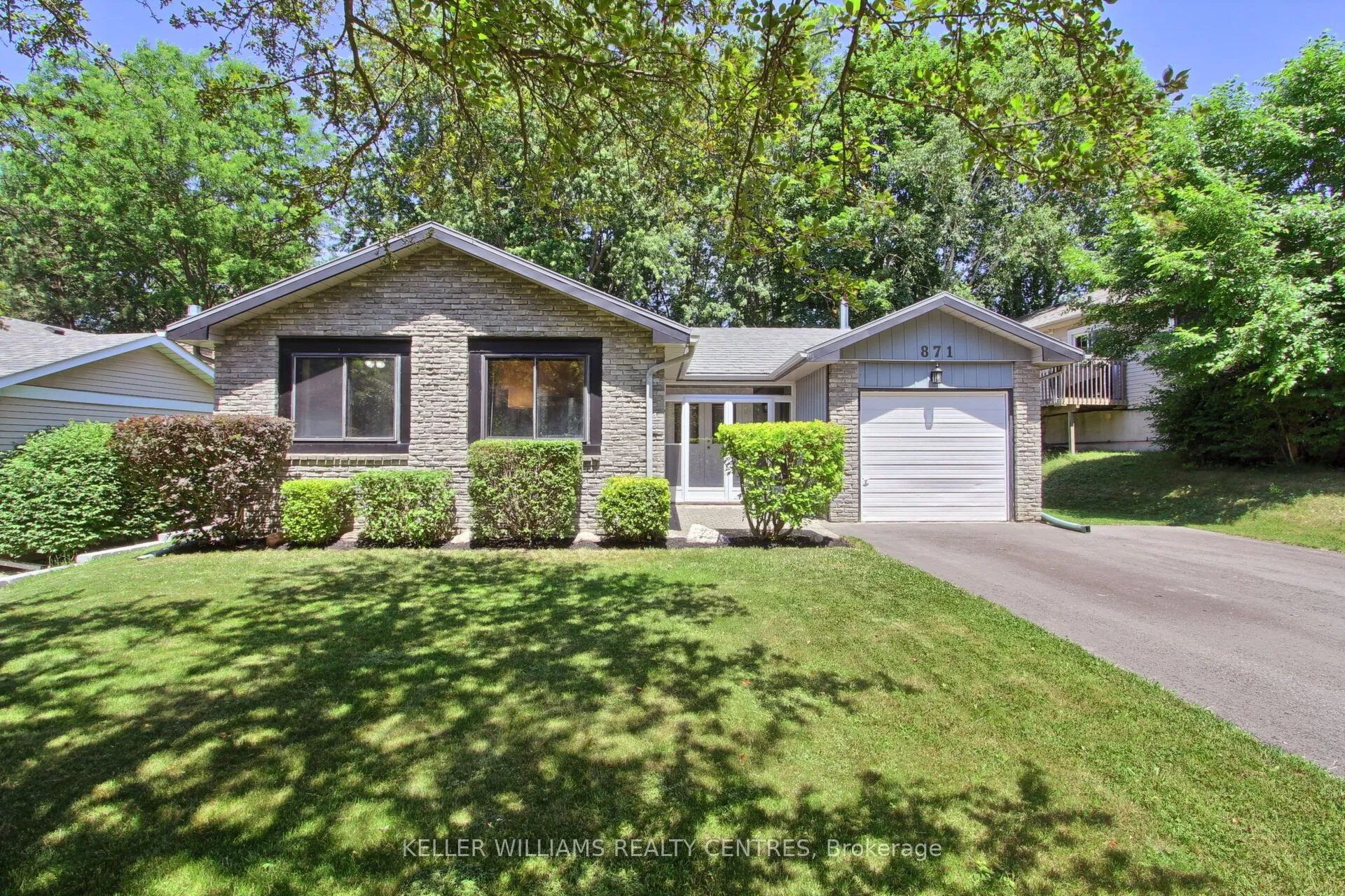 871 Elgin Street, ON L3Y 3B9