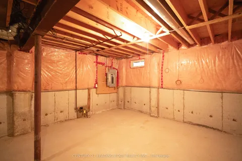 22 MILROY Lane, ON L6B 1B5