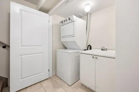 33 Kintall Way, ON L4L 1V8