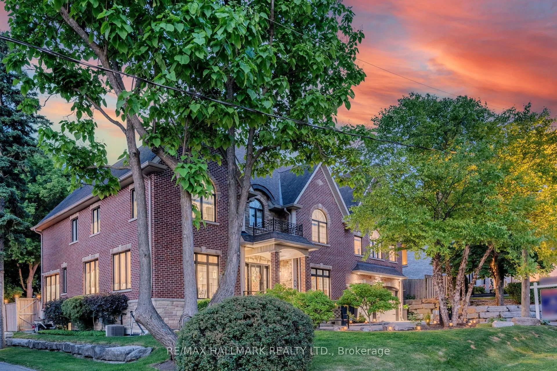 83 Hambly Avenue, ON L7B 1J1