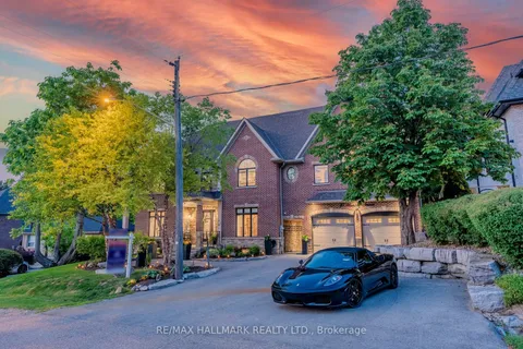 83 Hambly Avenue, ON L7B 1J1