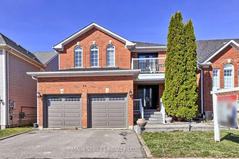 46 Silverstone Crescent, ON L4P 4A4