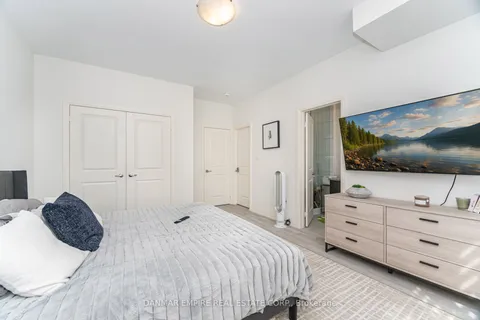 45 Cohen Way, ON L6A 4N9