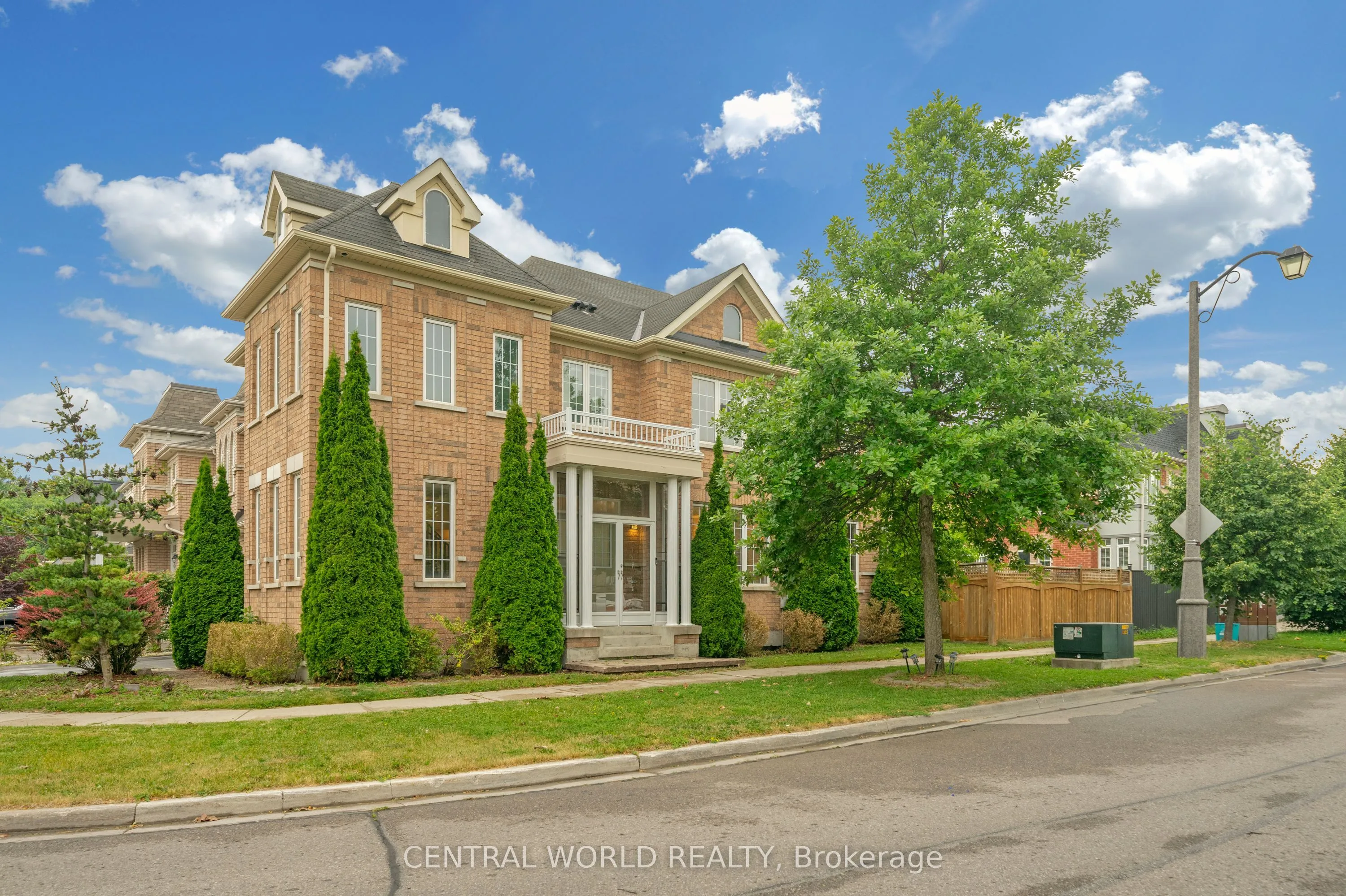 49 Stonechurch Crescent, ON L6B 0J2