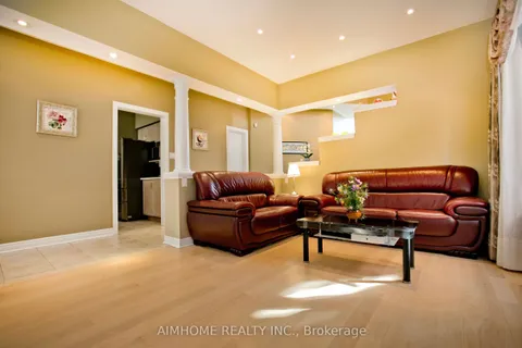 99 Colesbrook Road, ON L4S 2G3