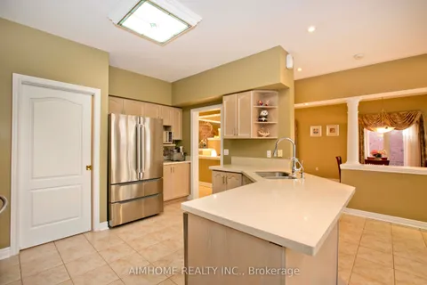 99 Colesbrook Road, ON L4S 2G3