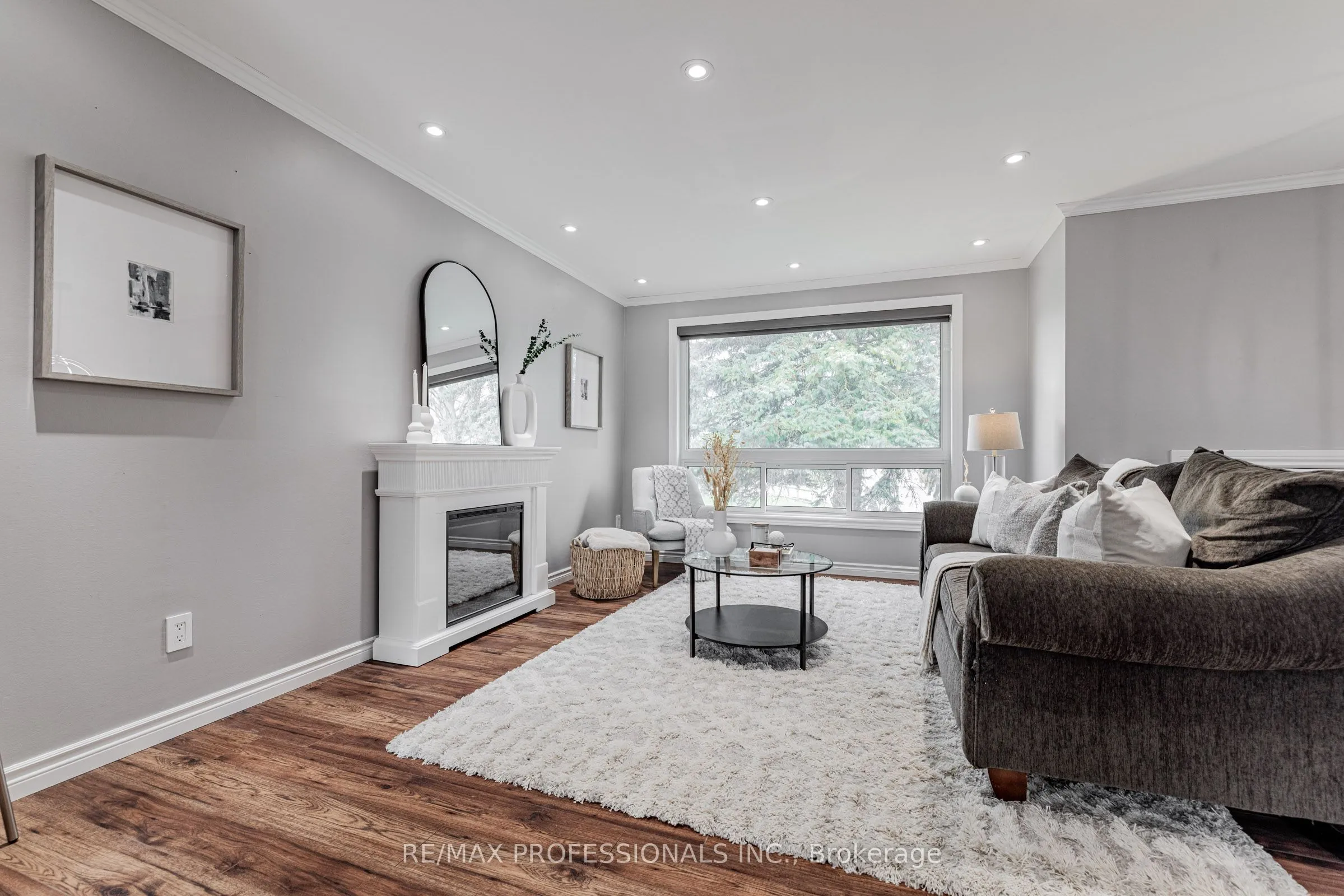 16 Wales Avenue, ON L0M 1J0