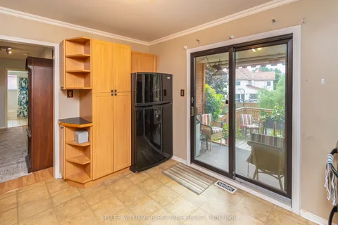 1053 Westmount Avenue, ON L9S 1W7