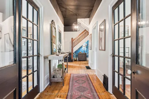 8936 32nd Side Road, ON L0M 1K0