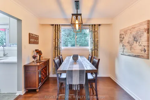 819 Srigley Street, ON L3Y 1X9