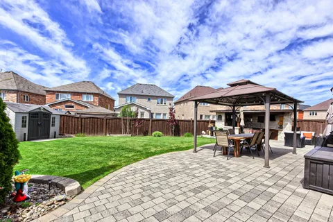 63 Cousteau Drive, ON L3Z 0H8