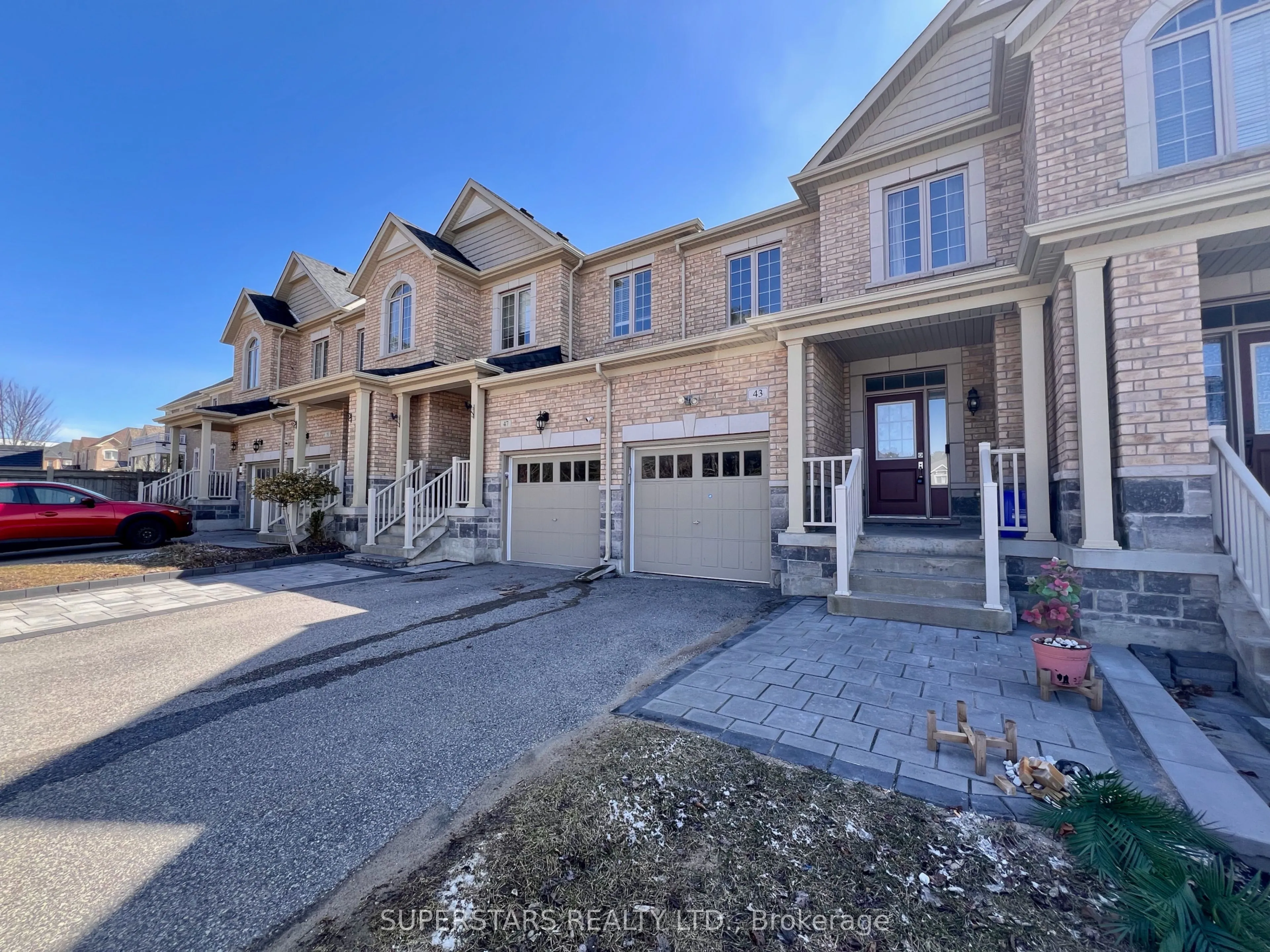 43 Radial Drive, ON L4G 0Z8