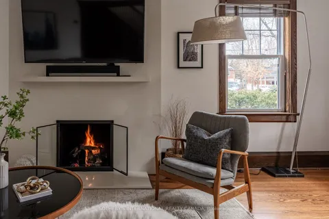 77 Catherine Avenue, ON L4G 1K6