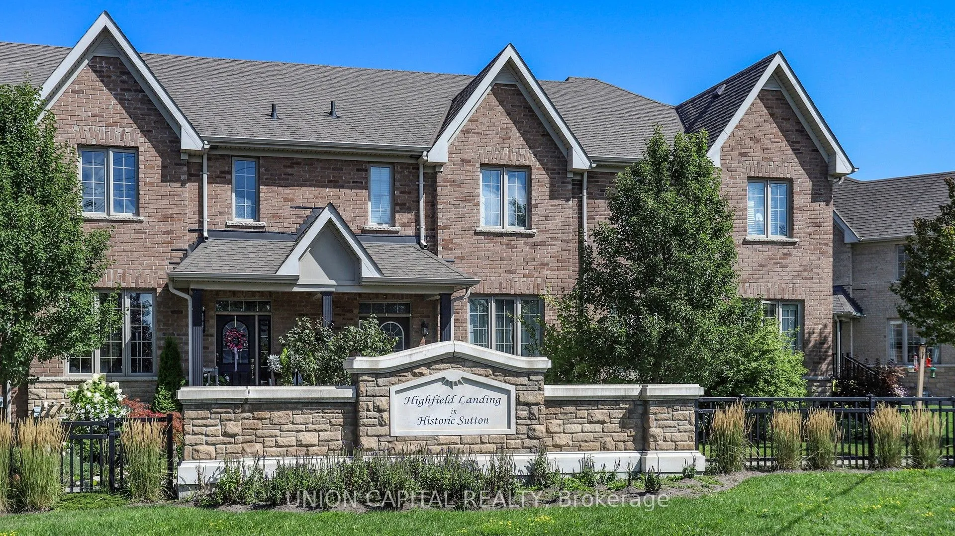 8 Vita Stephanie Court, ON L0E 1R0