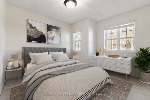 130 Old Colony Road, ON L4E 3V1