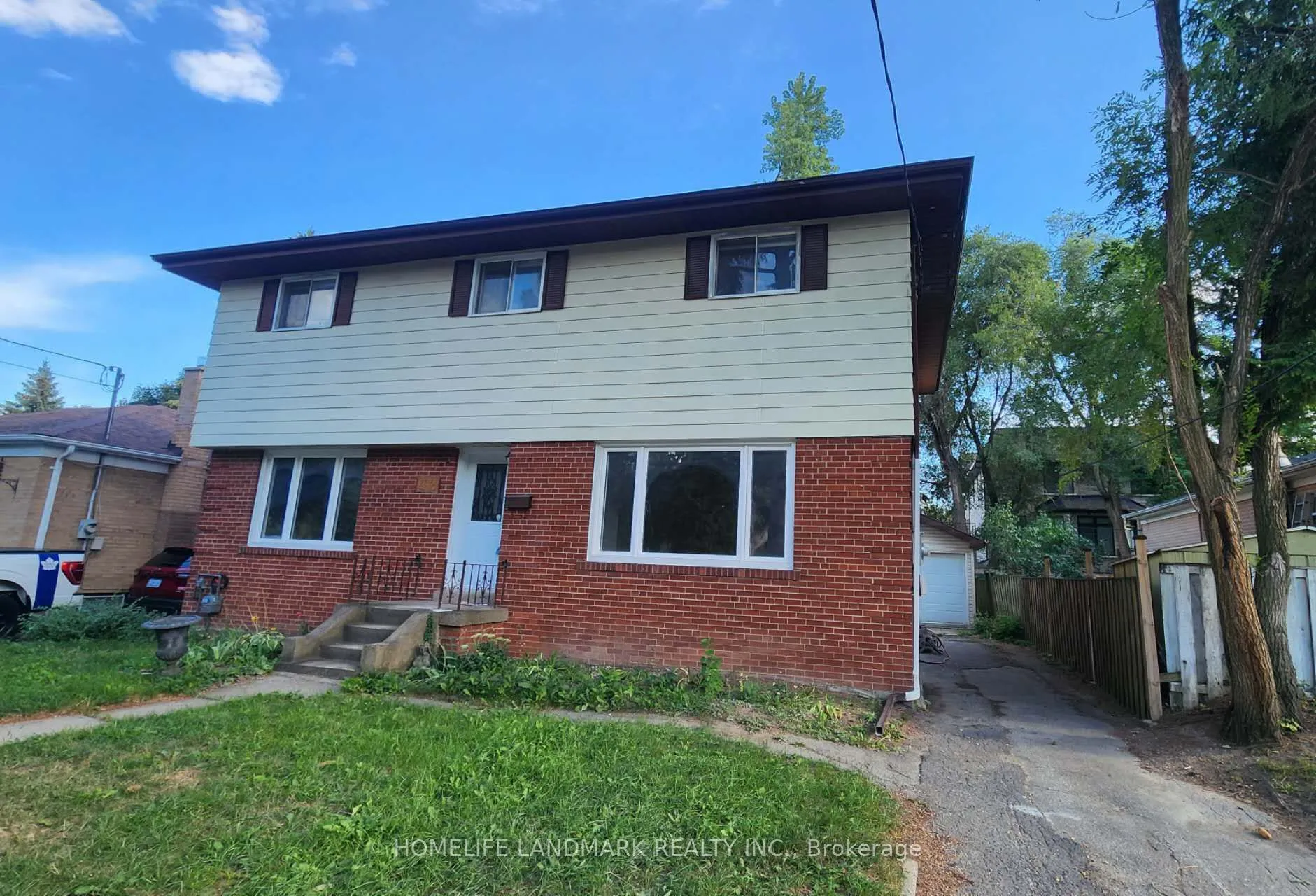 42 Cartier Crescent, ON L4C 2N2