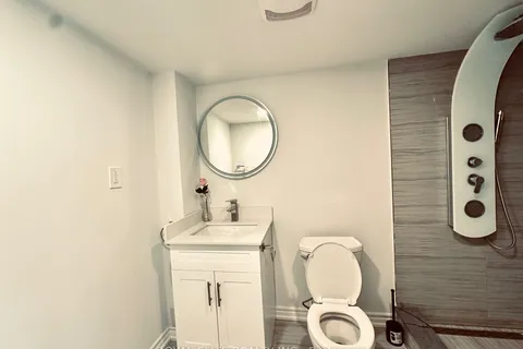 32 Hercules Club Drive, ON L4E 1K7