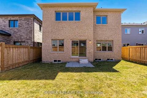 376 Danny Wheeler Boulevard, ON L4P 0K2