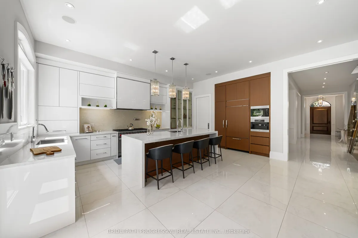 25 Portree Crescent, ON L3T 3G1