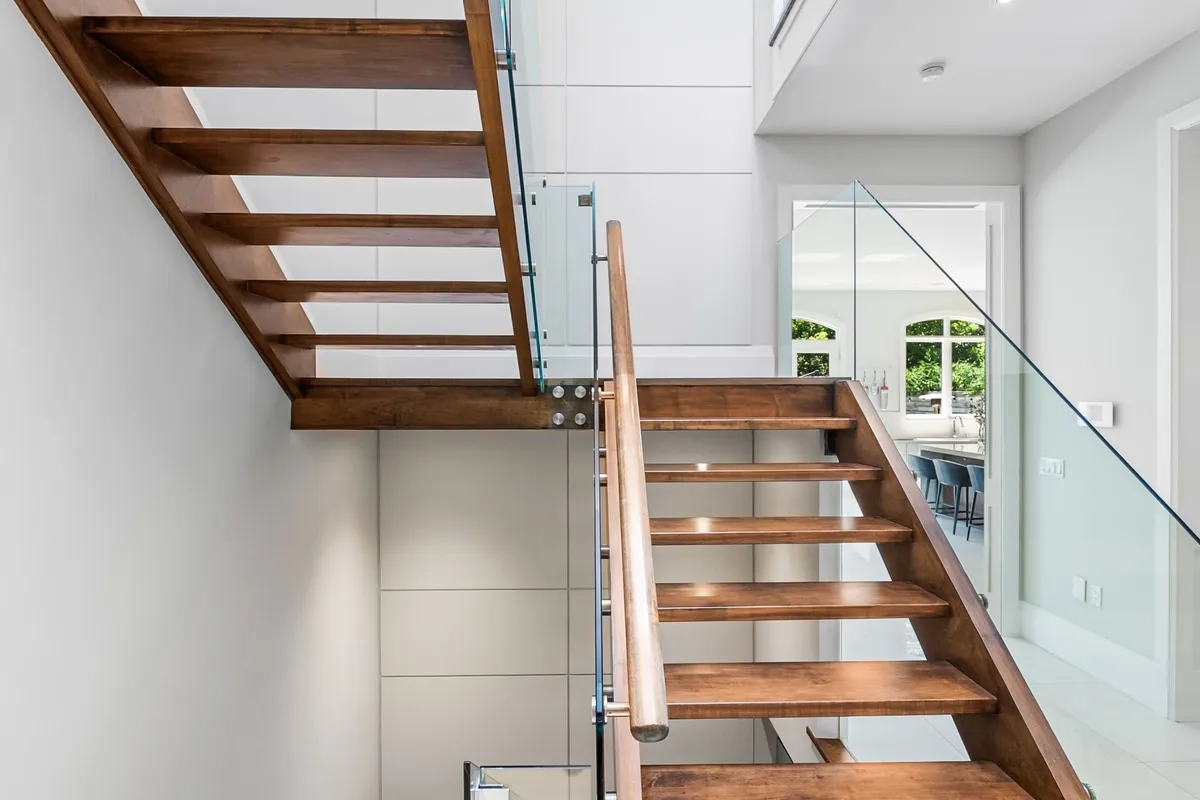 25 Portree Crescent, ON L3T 3G1