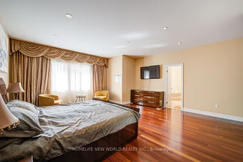 131 Ner Israel Drive, ON L4J 9L1