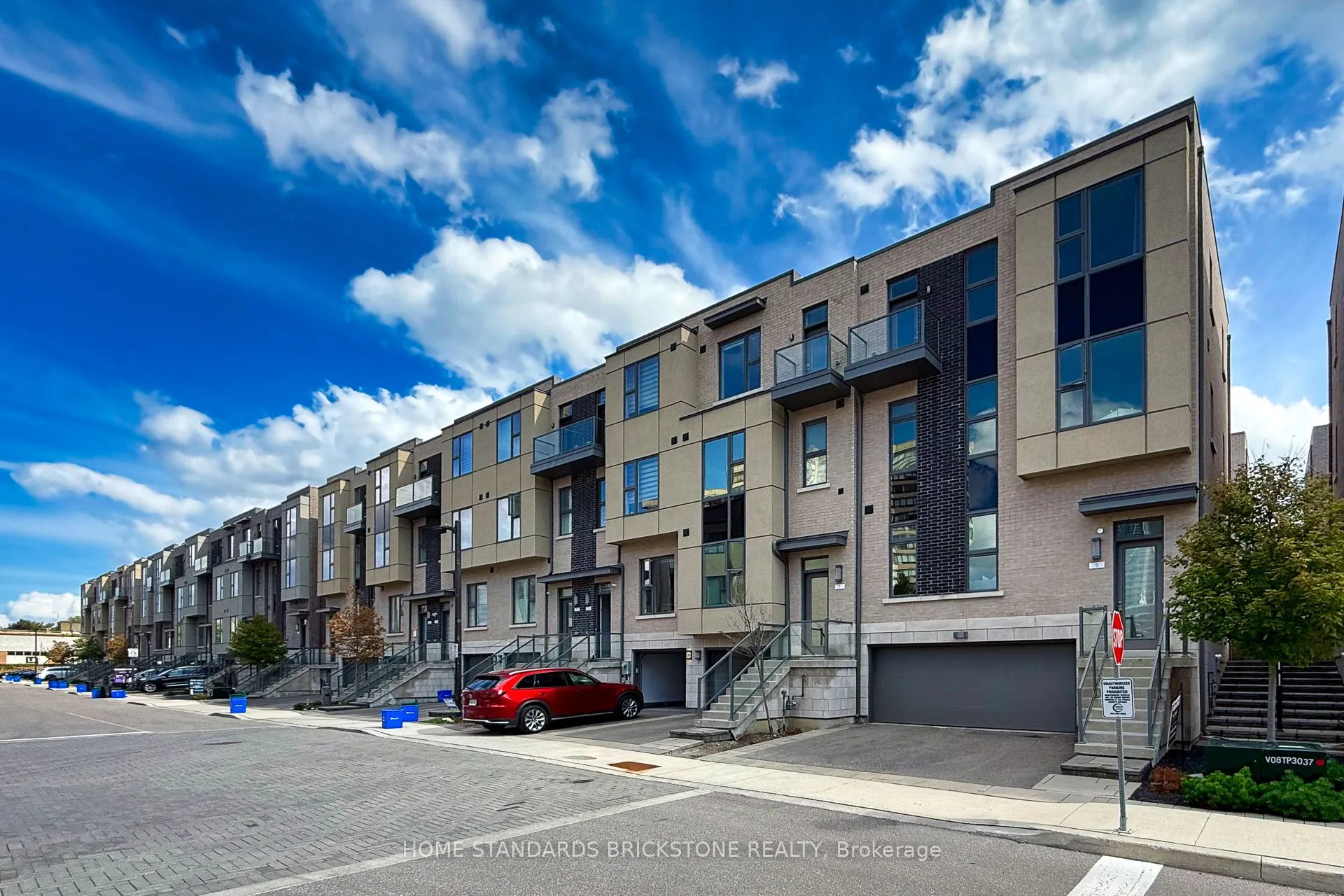 5 Smallwood Circle, ON L4J 0K7