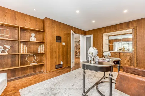 4 Prescott Court, ON L3T 5W7