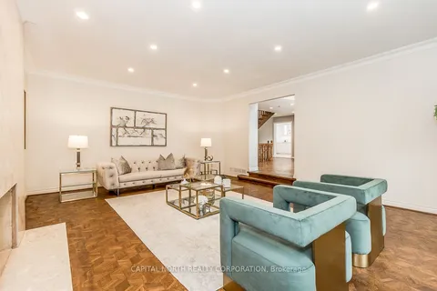 4 Prescott Court, ON L3T 5W7