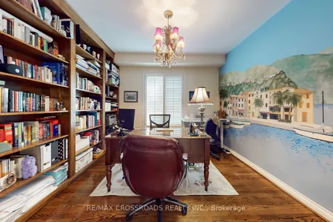 92 Braeside Square, ON L3R 0A5