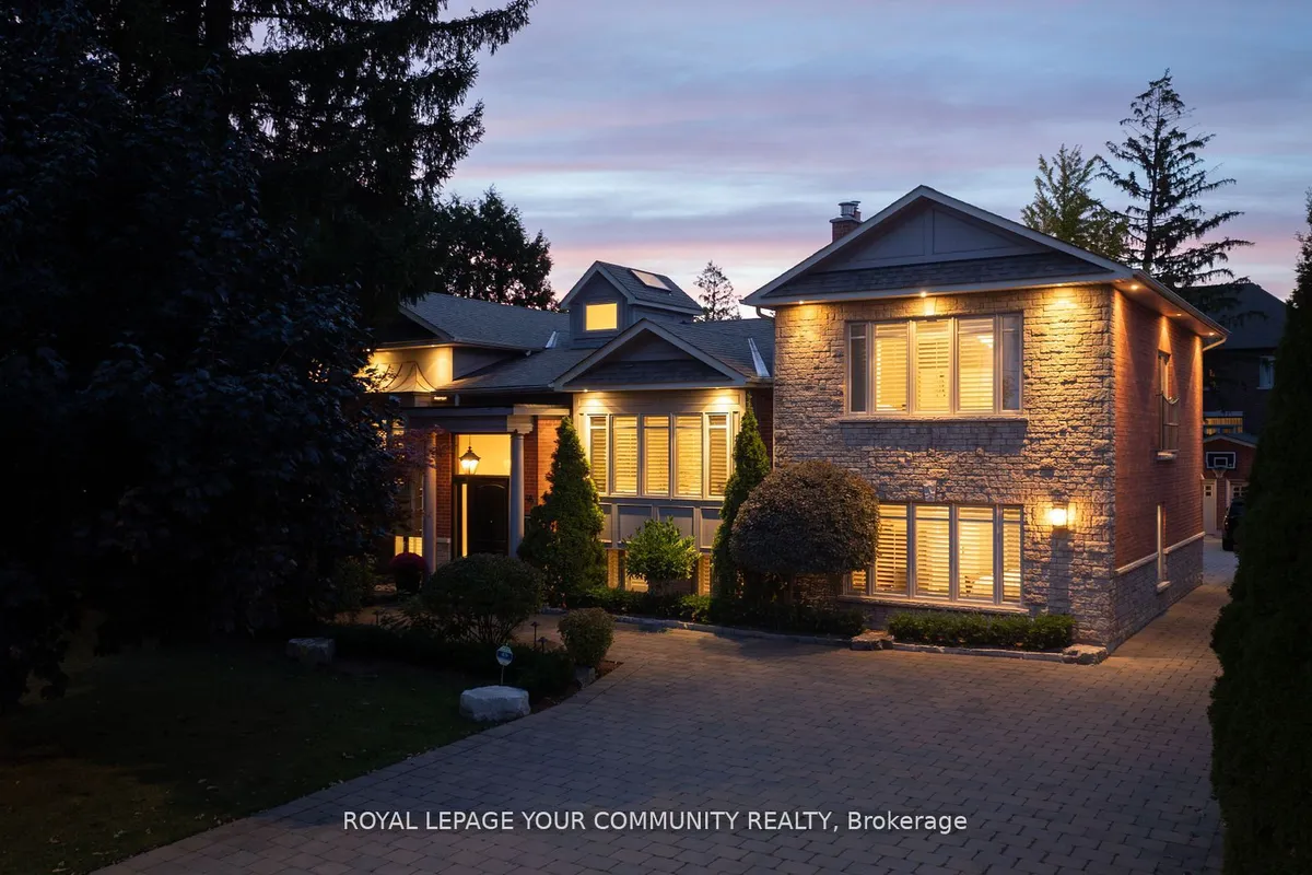 48 May Avenue, ON L4C 3S6