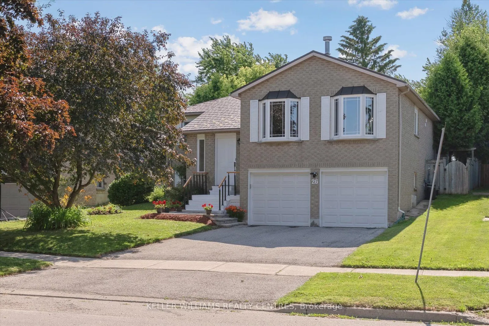 26 Stonehill Boulevard, ON L9N 1E3