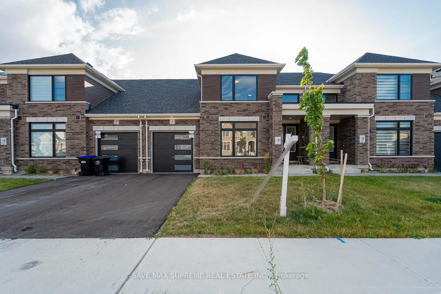 5 Bayberry Drive, ON L0G 1W0