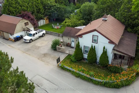 5 East John Street, ON L0L 1L0