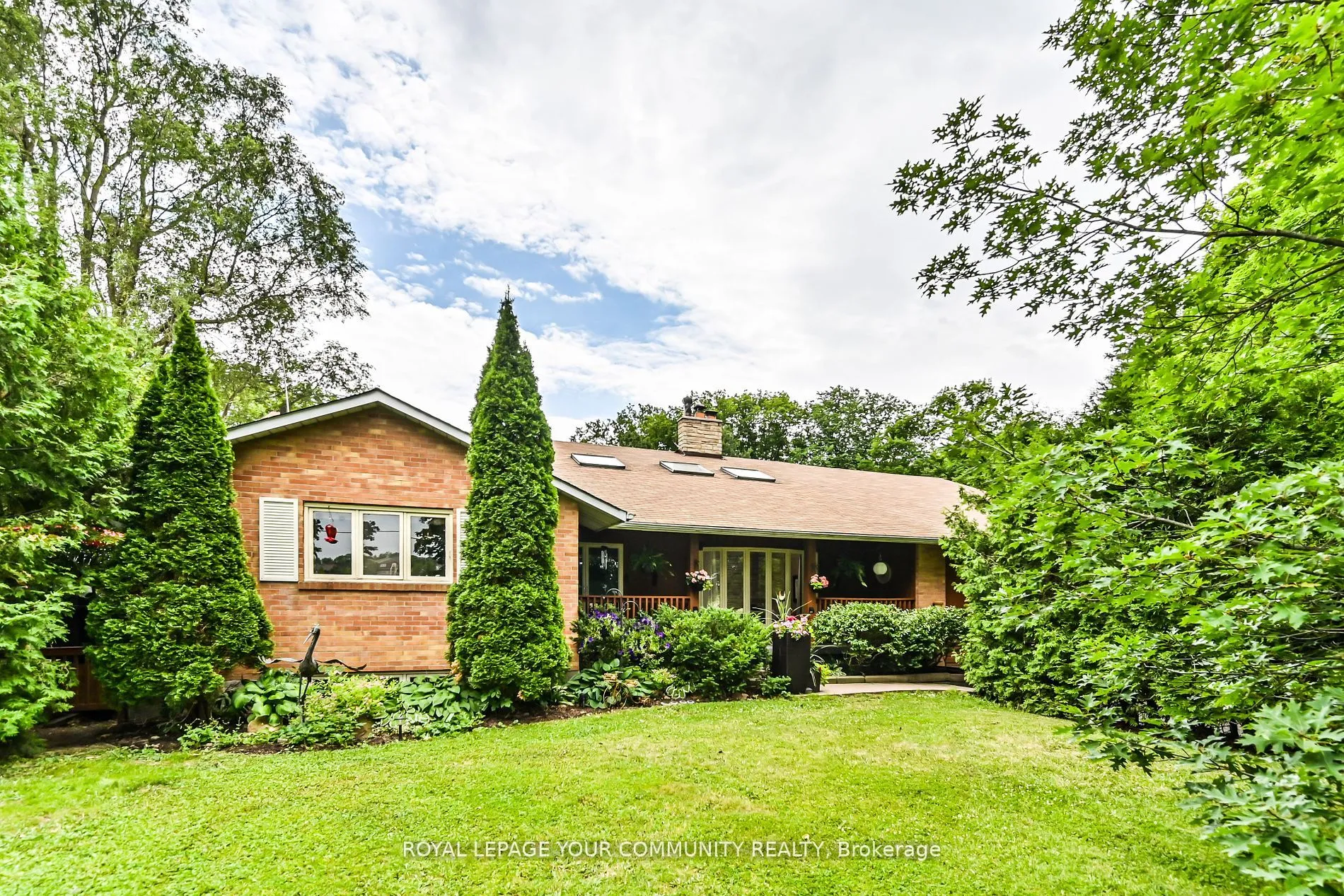 247 Harris Avenue, ON L4E 3M3