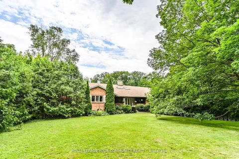 247 Harris Avenue, ON L4E 3M3