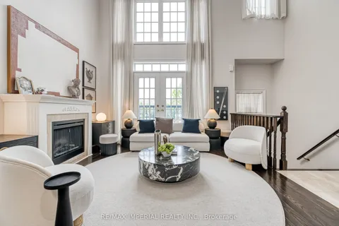 21 MACKENZIE'S STAND Avenue, ON L6G 0C4