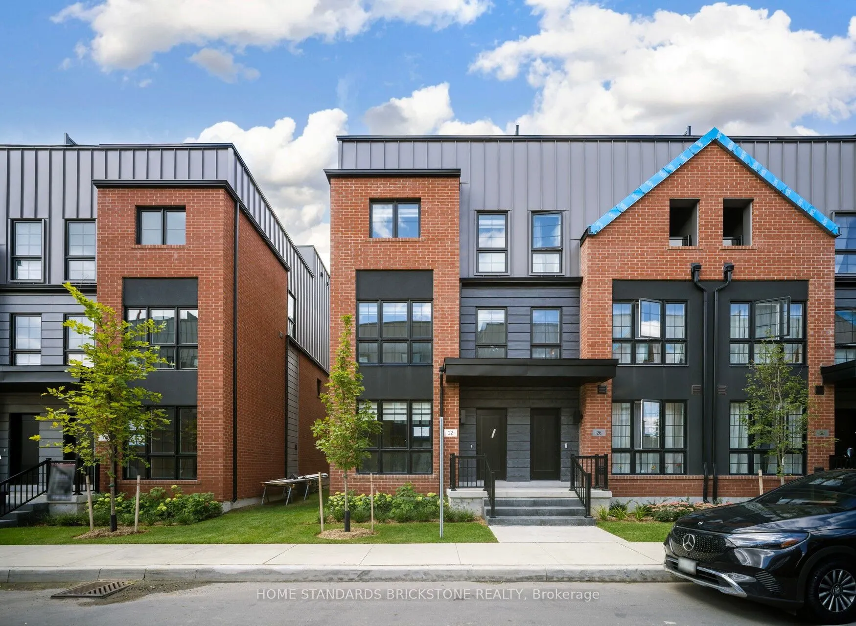 22 Chesley Street, ON L4J 0M1