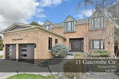 11 Gatcombe Circle, ON L4C 9P4