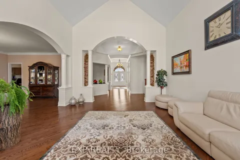 18 Wolford Court, ON L4P 0B1