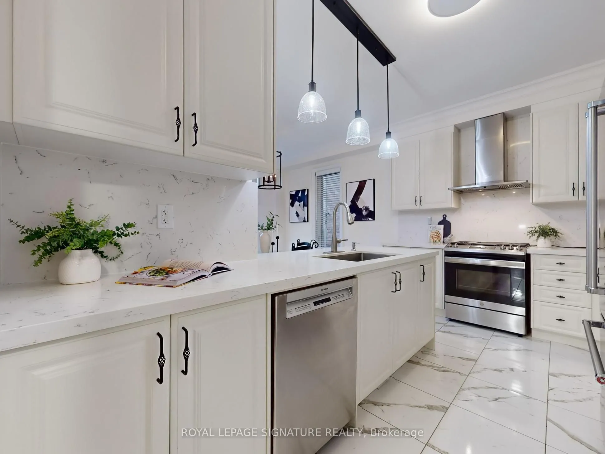 46 Kincardine Street, ON L4H 4H7